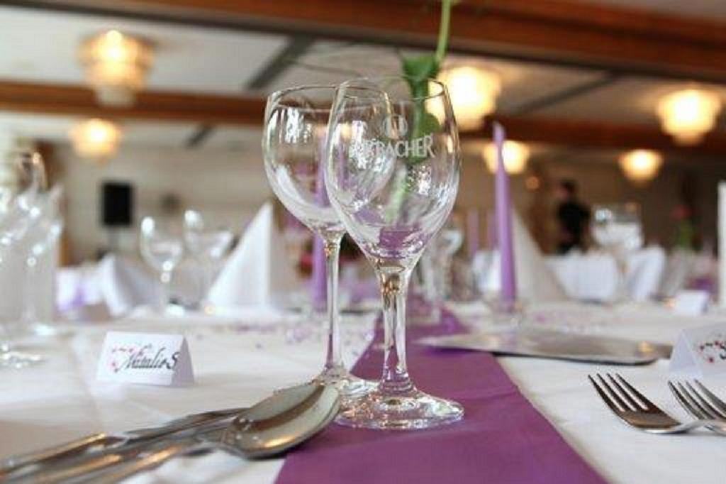 Eichenhof Hotel Gbr Eislingen Dış mekan fotoğraf